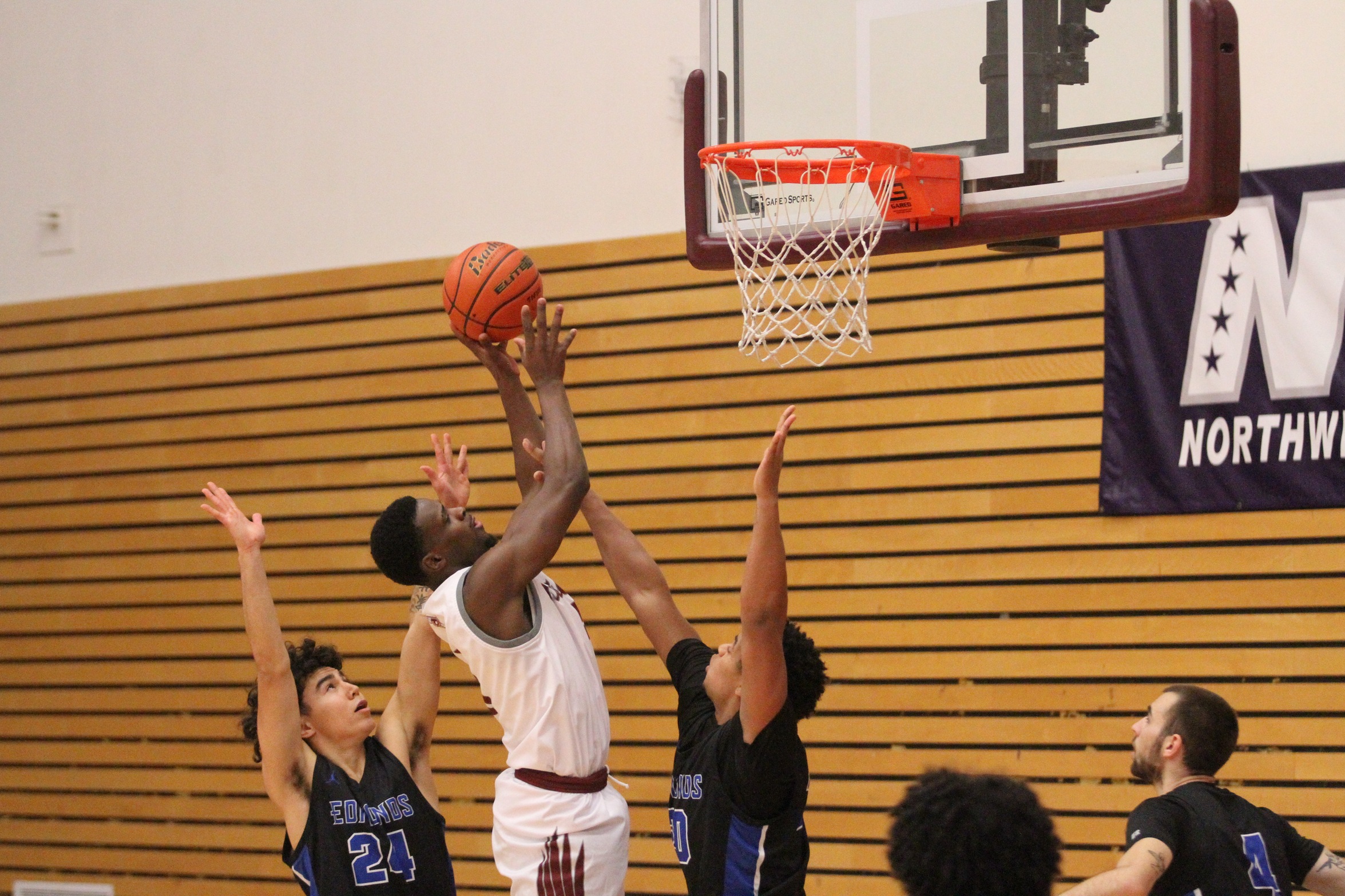 Raiders Drop Road Contest at Grays Harbor