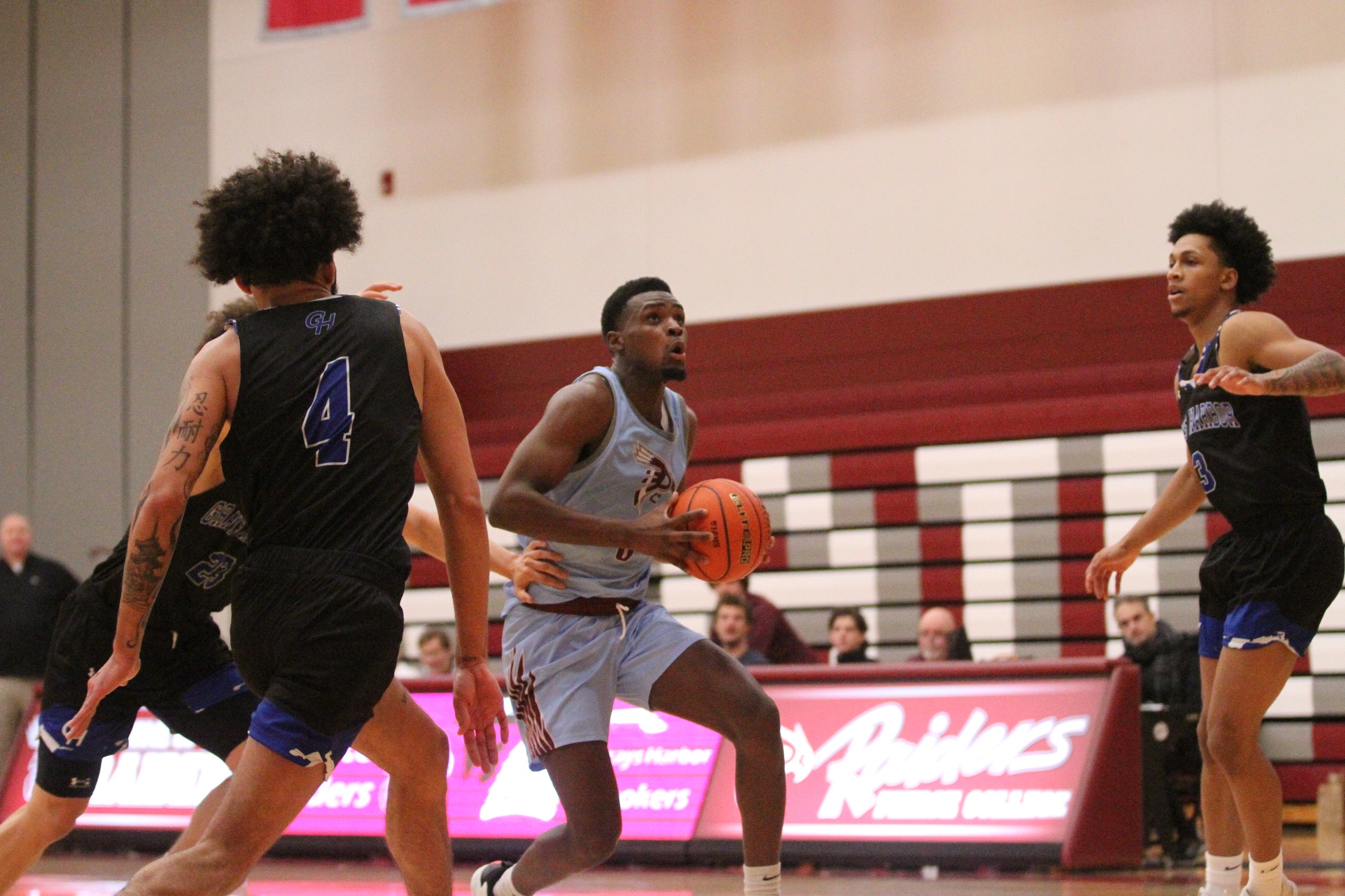 Highline Slips Past Raiders, 66-65