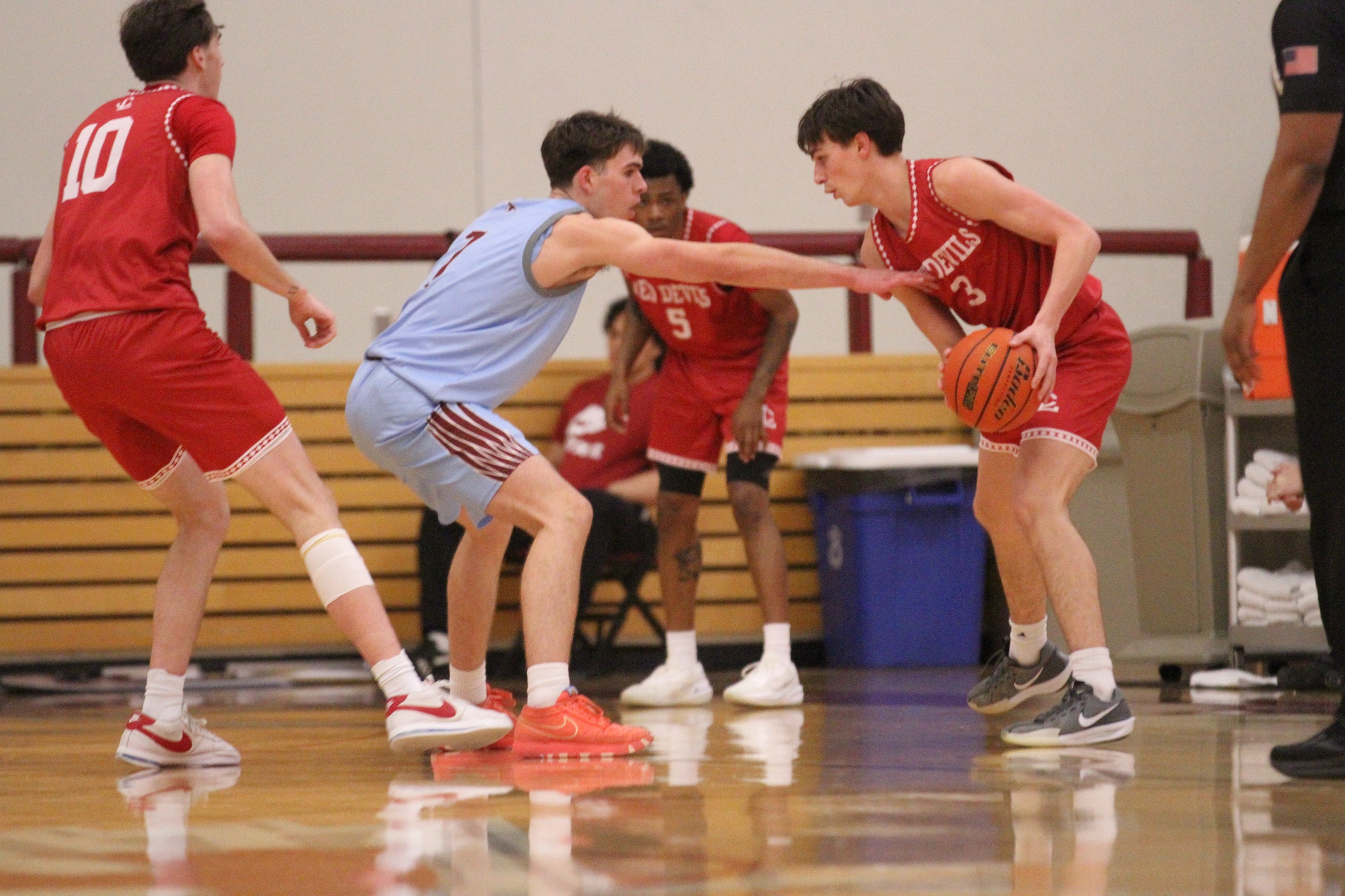 Raiders Claim 89&ndash;77 Win Against Red Devils