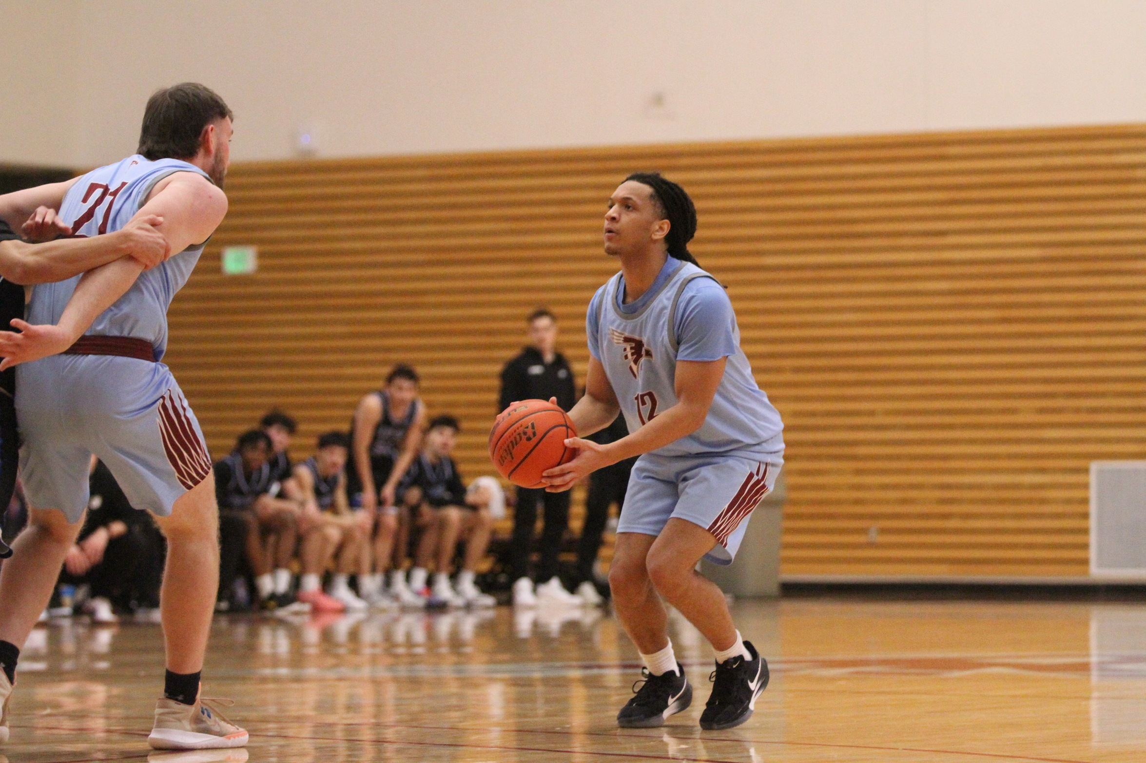 Raiders Unable to Close Gap at South Puget Sound