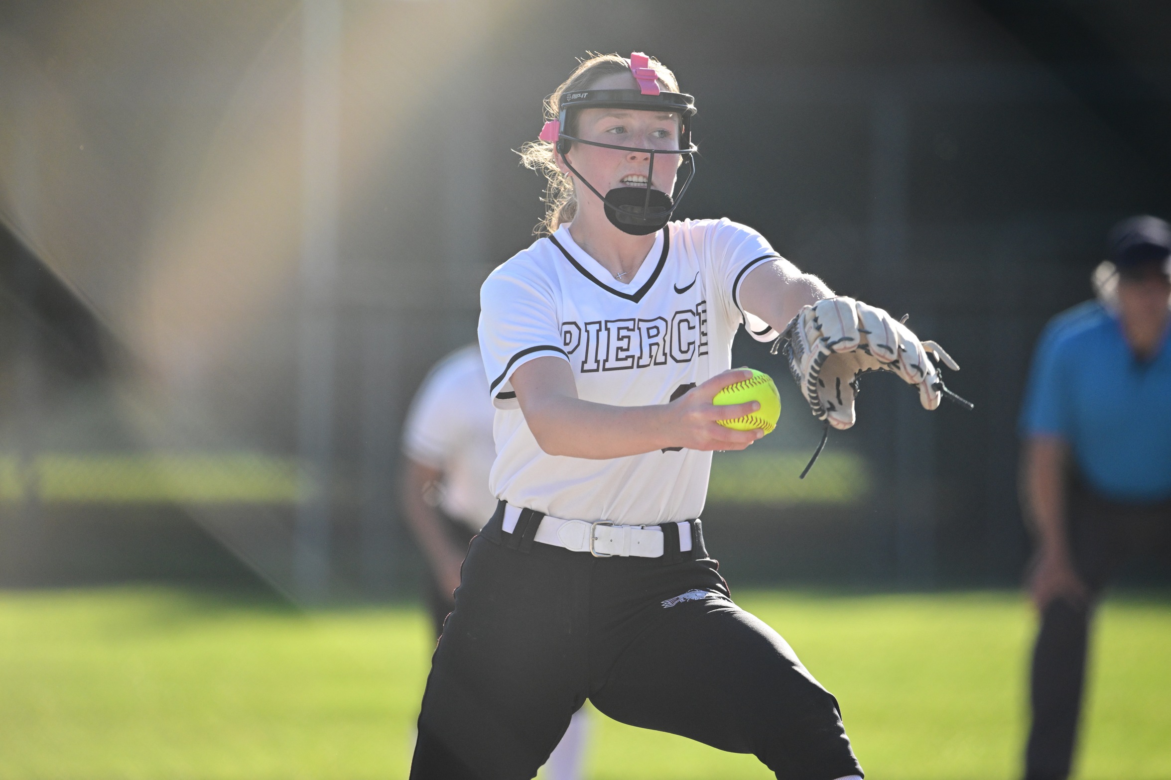 Raiders Fall to Bulldogs in Conference Opener
