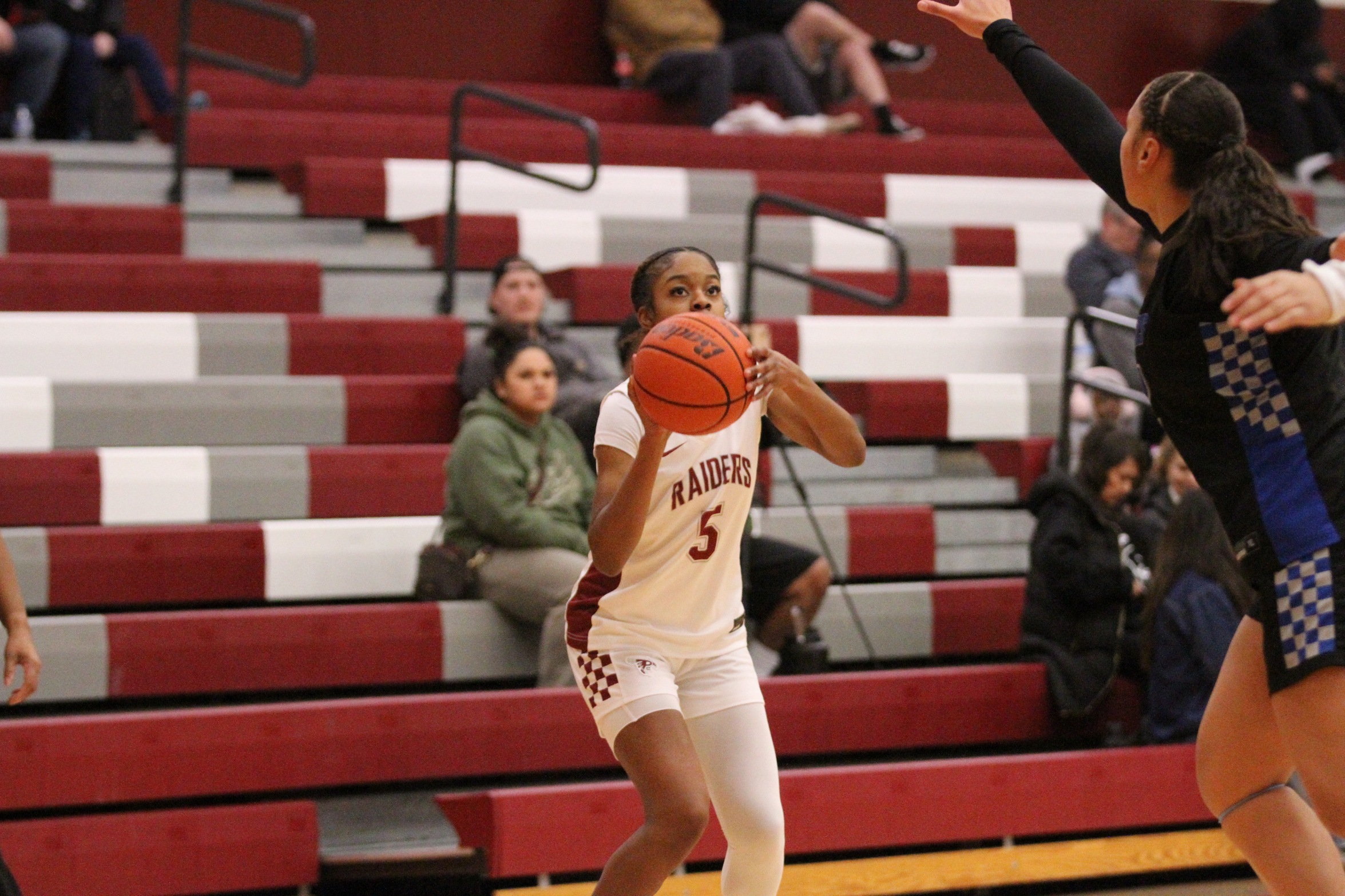 South Puget Sound Tops Pierce, 81-47