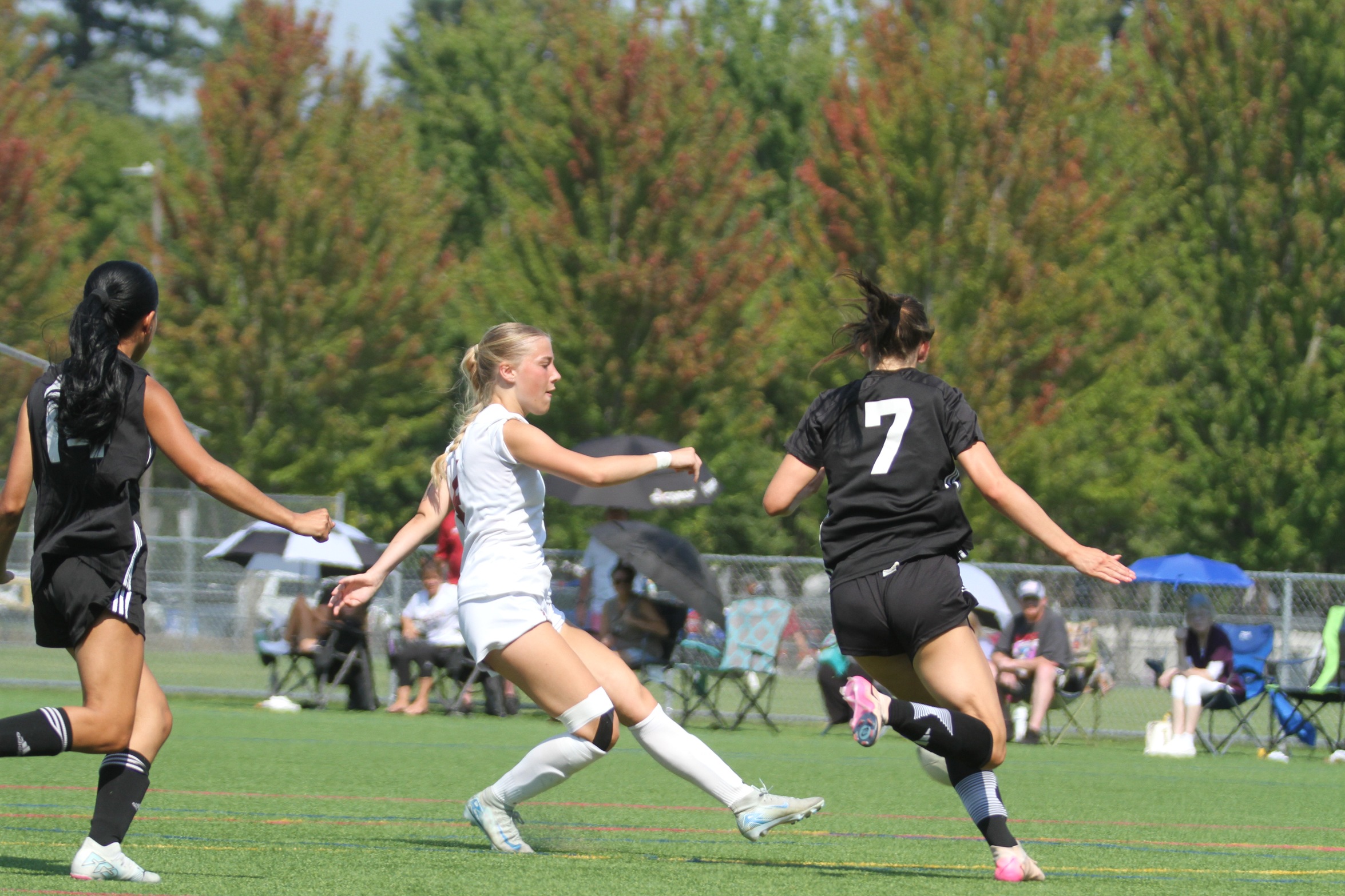 Atkinson Stays Hot, Raiders Fall 3-1